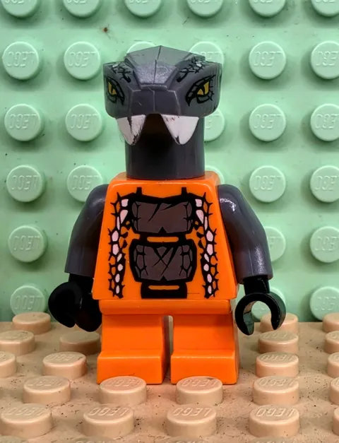 Lego Ninjago Chokun Minifigure 9450 9591 Authentic *READ CRACKS 2012 Rise Snakes