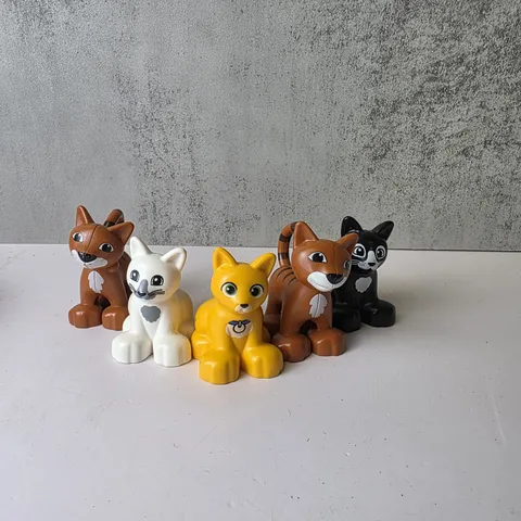 Lego Duplo Figure Lot As Shown.  Pet Animal Replacement Minifigure Miniatures