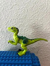 LEGO Jurassic World Green Velociraptor Printed Animal Figure 75917 Raptor08