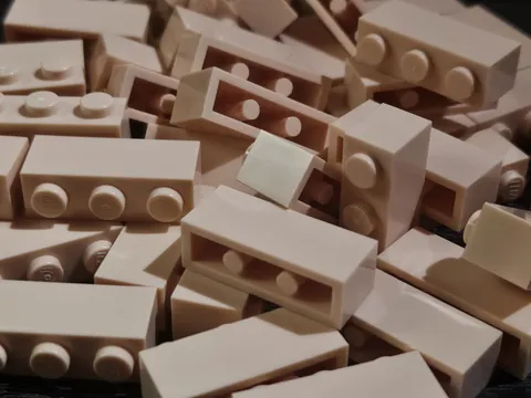 LEGO 💥NEW💥(10 count) 1x3 Brick Flesh Nougat 