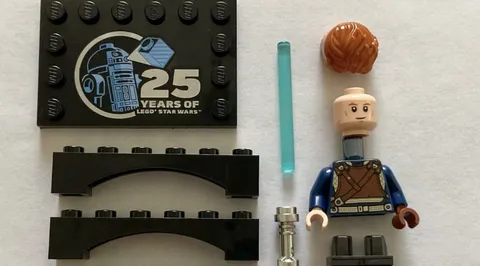LEGO Star Wars Cal Kestis Minifigure w/ 25th Anniversary Stand from set 75394 