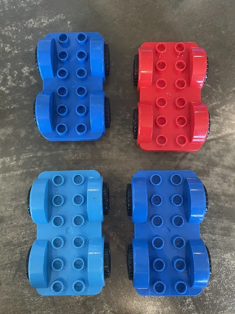 Lego Duplo 4pc Car Base Two Blue One Teal One Red Vehicle Compact Car Wheels