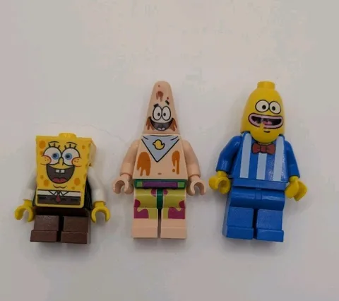 Sponge Bob Minfig Lot Of 3.   Lego. Authentic. 
