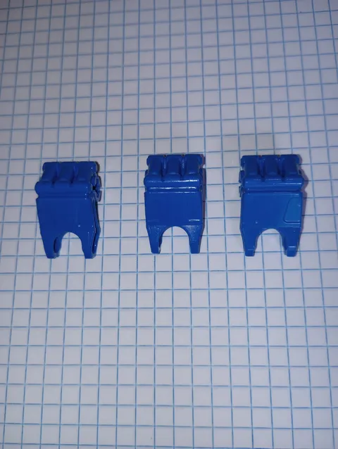 3 Blue Bionicle Lego 64251 Hero Factory Fist with Axle Hole - 3 fingers, 3 Blue