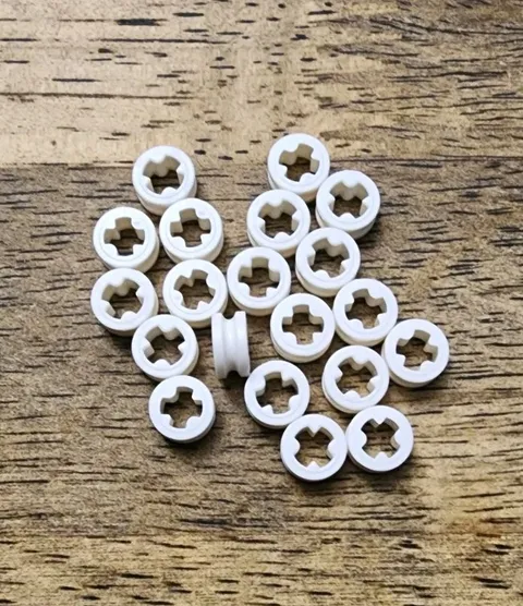 LEGO White Technic Bush 1/2 Smooth QTY 20 Part No. 4265c