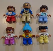 Lego Duplo People ~ Grandpa with Kids
