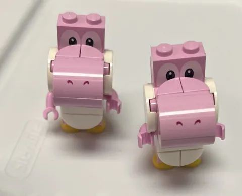LEGO Lot Of 2 Yoshi Minifigures  Super Mario Bros 2 Pink