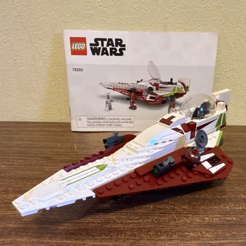 LEGO Star Wars 75333 Obi-Wan Jedi Starfighter 282pc Obi-Wan R4-P17 Box