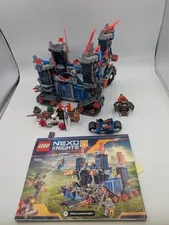 LEGO NEXO KNIGHTS: The Fortrex (70317) 97% complete