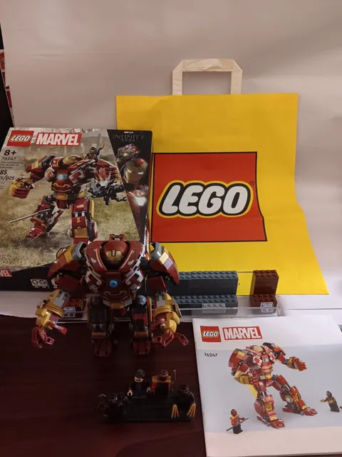 LEGO Marvel The Hulkbuster: Battle of Wakanda 76247 w/ Box, 385 pcs
