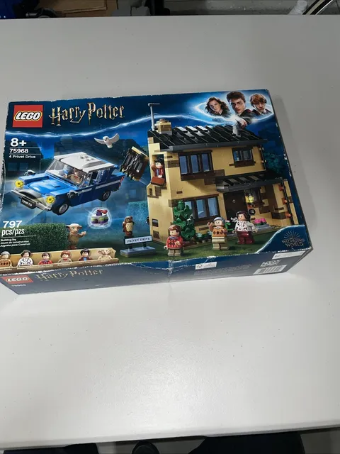 Complete Harry Potter lego set 4 privet Drive 75968