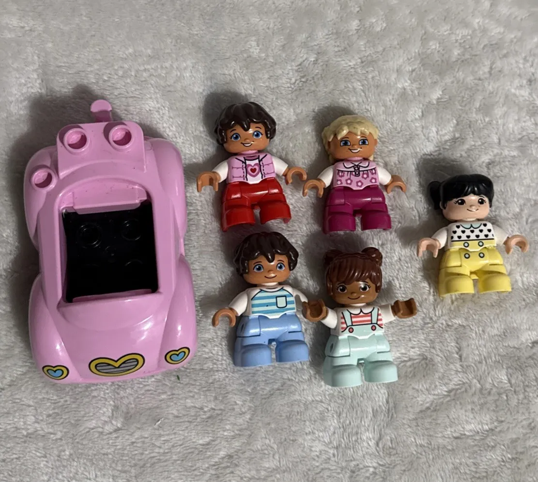 Lego Duplo Child Figures Lot Of 5 and Pink Car