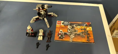 LEGO Star Wars: Elite Clone Trooper & Commando Droid Battle Pack (9488)