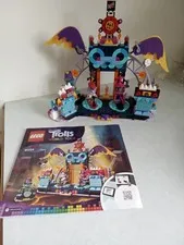 LEGO Trolls: Volcano Rock City Concert (41254)