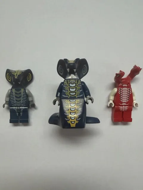 RARE Ninjago Snake Minifigures - Skales, Mezmo, Fangdam