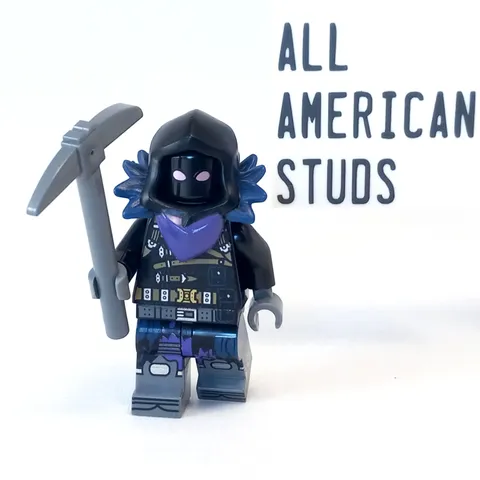 LEGO Fortnite Raven Minifigure Battle Bus 77073 NEW