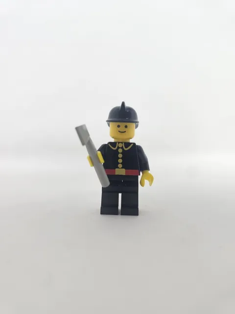 LEGO Classic Town Fire - Classic, Black Fire Helmet Minifigure firec004