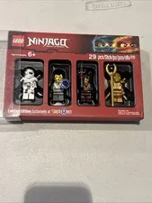 Toys”R”Us Bricktober Exclusive - Ninjago Minifigures - in box  