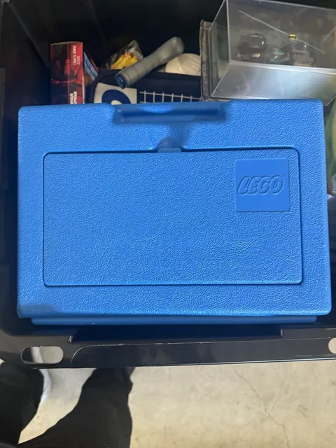 Vintage 1984 Lego Bin Blue Hard Plastic Carrying Case Storage Box Clasp US Brick