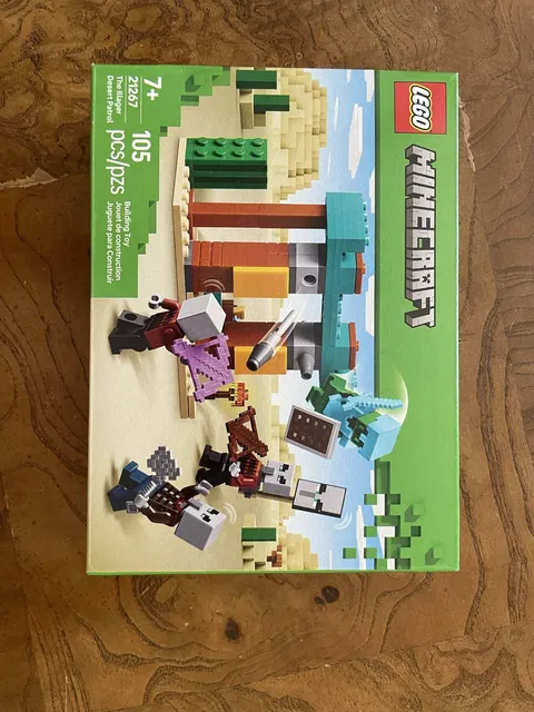 LEGO Minecraft: The Illager Desert Patrol (21267)