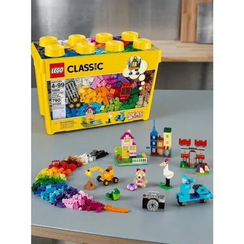 LEGO 10698 Classic Large Creative Brick Box, Assorted Pieces, Gift 4+