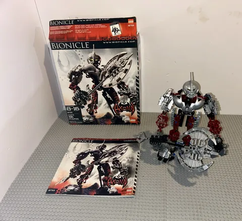 Lego 8733 Bionicle Titans Axonn Complete Set