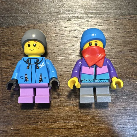 LEGO City Arctic Explorer Minifigure Winter Adventure Lot of 2 - Blue Purple
