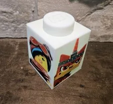 The LEGO Movie 2 Silicone Brick Light!