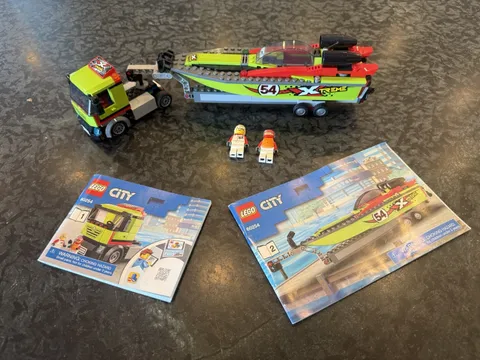 LEGO City: Race Boat Transporter (60254)