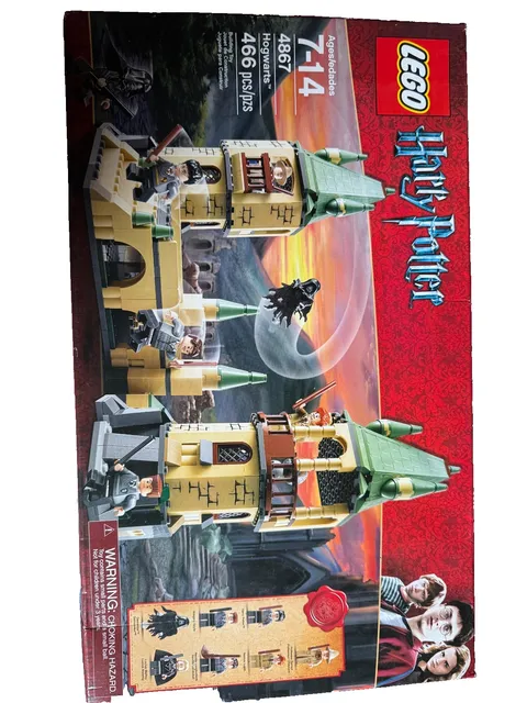 Lego HARRY POTTER  4867  HOGWARTS  -  466 pieces  NEW in Box