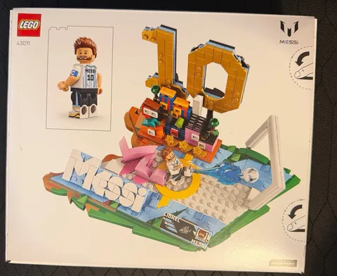 LEGO Editions Lionel Messi 43011 Soccer Highlights 2026 FIFA World Cup New