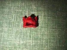 LEGO Knights Kingdom II Santis Red Helmet Visor Castle 2004 Replacement Part