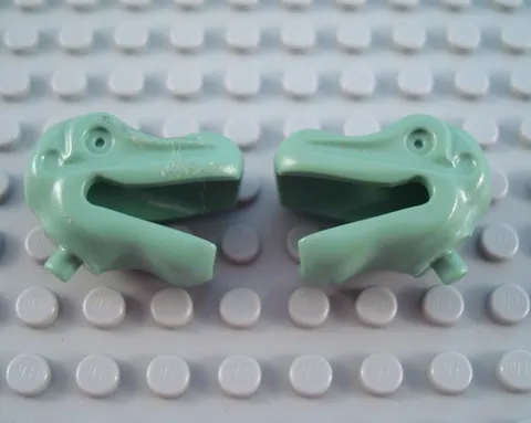 LEGO Lot of 2 Sand Green Dinosaur Animal Head Parts