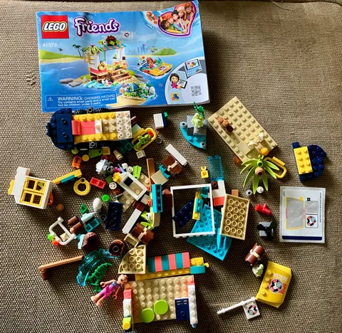 LEGO FRIENDS 41376  "Turtles Rescue Mission" - 100% Complete with Manual
