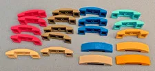20 LEGO pieces bricks 4x1x3/8 curved double #93273 assorted colors