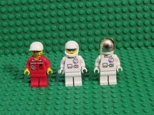 Lot town CITY minifigs space port scientist astronaut engineer ground control