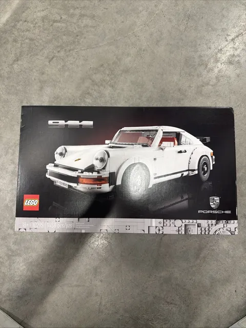LEGO Icons: Porsche 911 (10295)