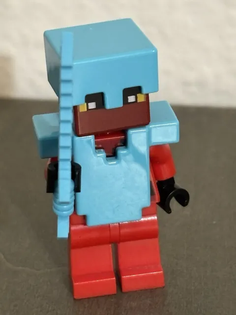 LEGO Minecraft Kai mini fig Light Blue Armor & Helmet with Sword