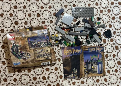 LEGO Harry Potter Slytherin 4735 Box Manual Parts As Is