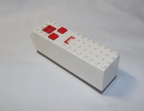 Lego 9V White Battery Box 4x14x4 Red Buttons Contact Plate with Gray Base-2846