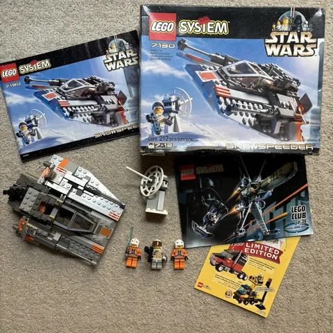 100% COMPLETE W/ BOX AND ALL 1999 LEGO Star Wars Snowspeeder 7130 Set Vintage