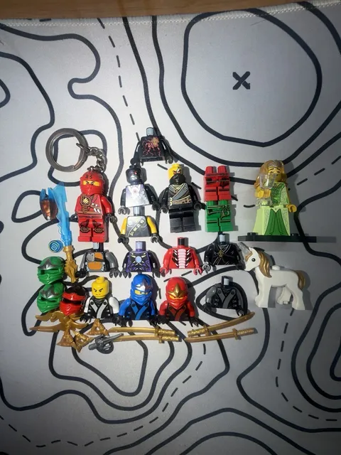 RARE Lego Ninjago Minifig Parts Lot NRG, ZX Lloyd, Snake Generals, Final Battle