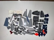 Lego Lot of miscellaneousLite Gray,Dark Gray and Dark Blue Bricks (techo) Tracks