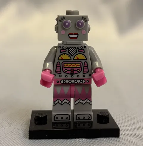 Pink Robot Windup Lady Girl LEGO Minifigure Series 11  Set Is Complete