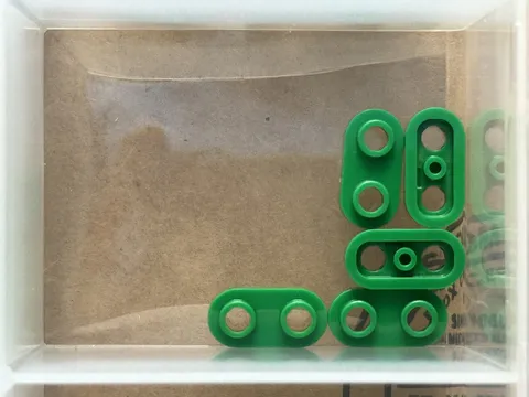 LEGO Parts - Green Plate, Round 1 x 2 with Open Studs - No 35480 - QTY 5