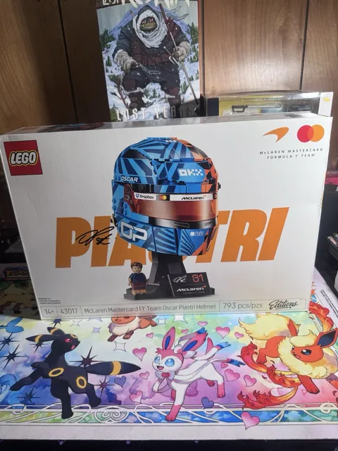 LEGO Editions 43017 Oscar Piastri McLaren F1 Helmet New Factory Sealed