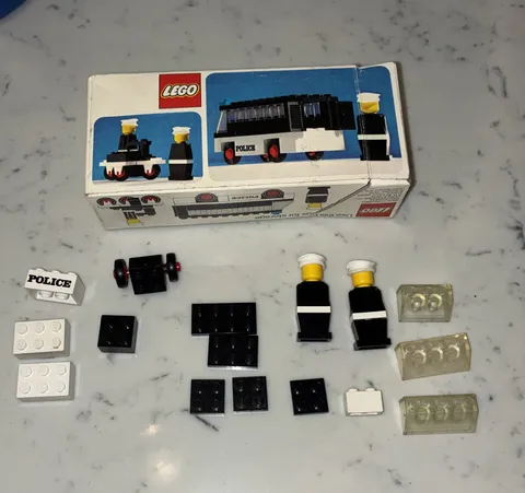 Vintage LEGO 445 Police Units 1976 w/ Original Box & Figures Incomplete parts