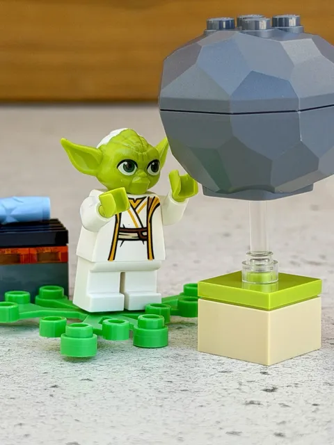 Lego Yoda Minifigure Lime Star Wars 75358 sw1270 (no lightsaber)