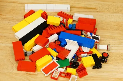 Vintage Lego Building Blocks 1963-1979 Side Pip Slit Tubes Windows Wheels Roof