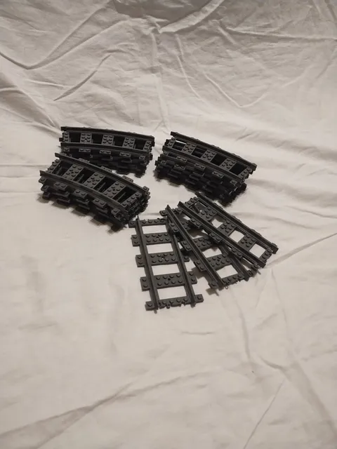 LEGO Gray Train Tracks Curves Straights Connector Bricks Set Of 16 (LOT 001)